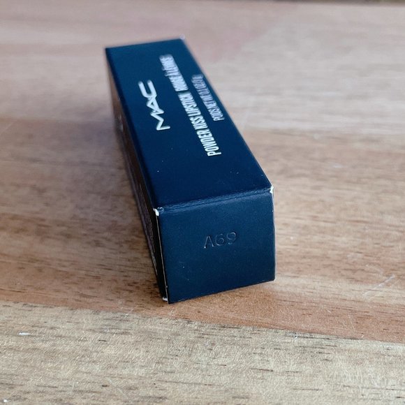 Mac Lipstick Powder Kiss Lipstick 305 Burning Love - Picture 15 of 15